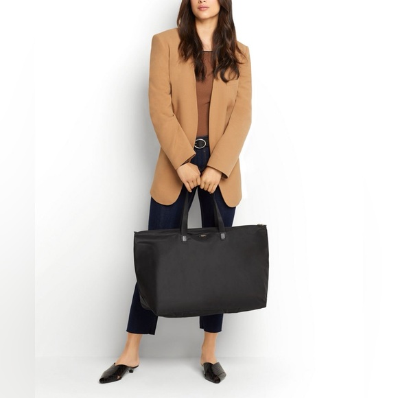 Tumi Handbags - NWT Tumi Voyageur Just In Case Tote Black